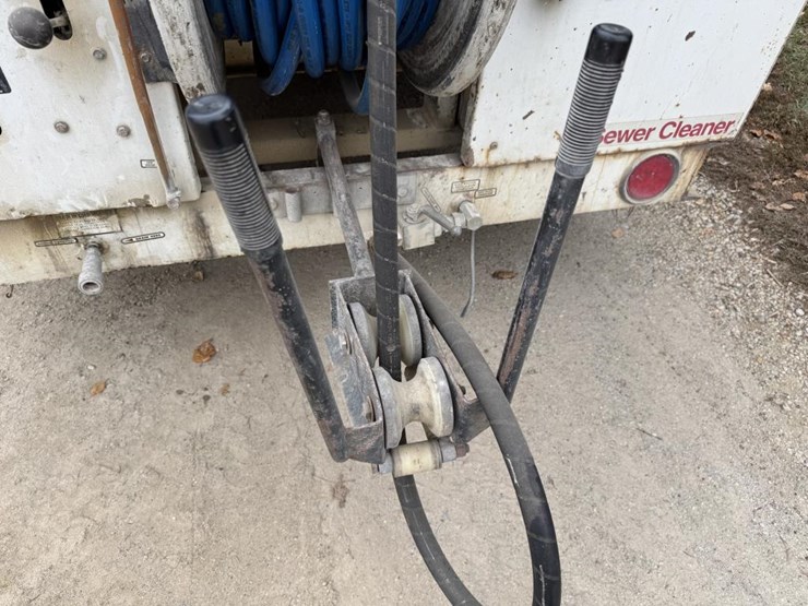 john-deere-12-image-21