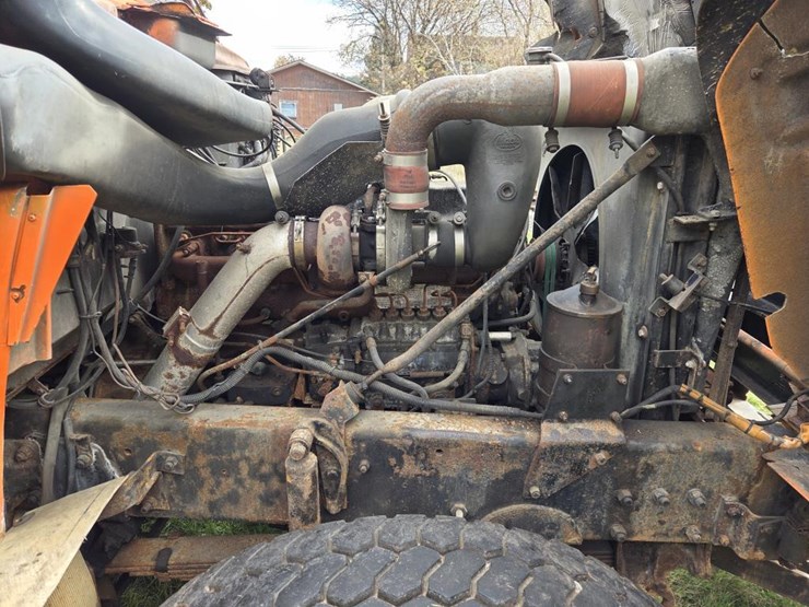 mack-rd690s-image-58