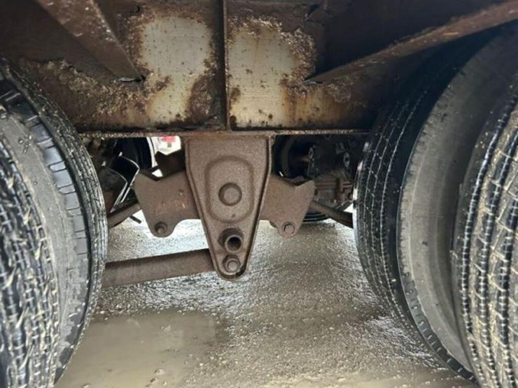 2002-bws-trailer-image-25