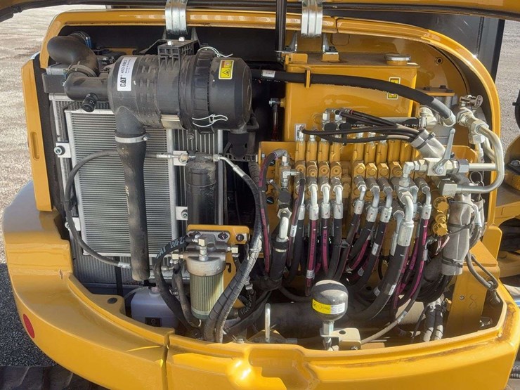 2021-caterpillar-305e2-cr-image-21