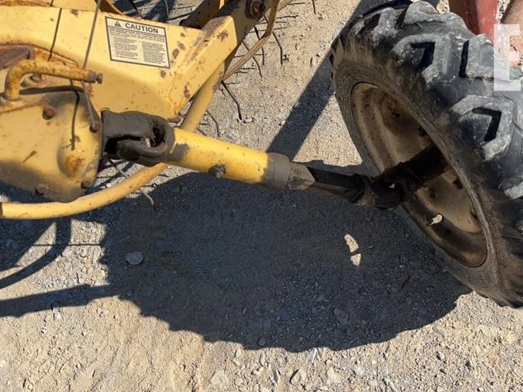 new-holland-256-image-6