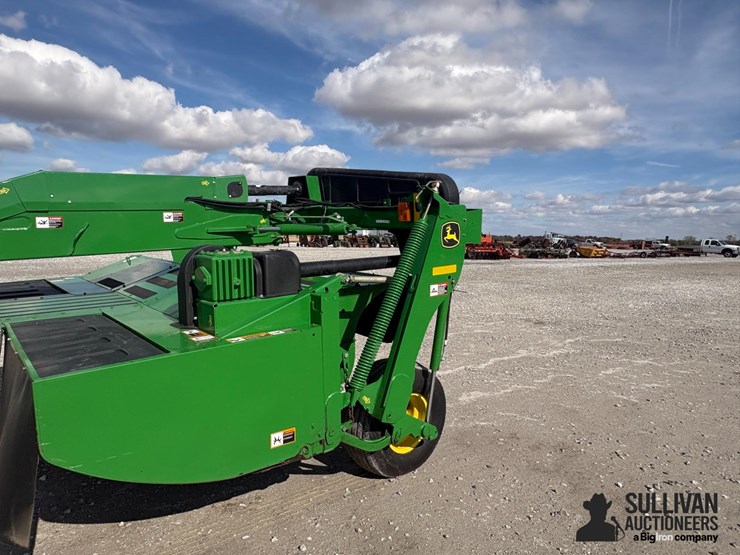 2012-john-deere-835-image-9