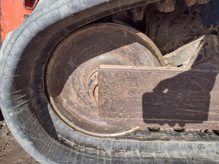 kubota-svl90-2-image-23