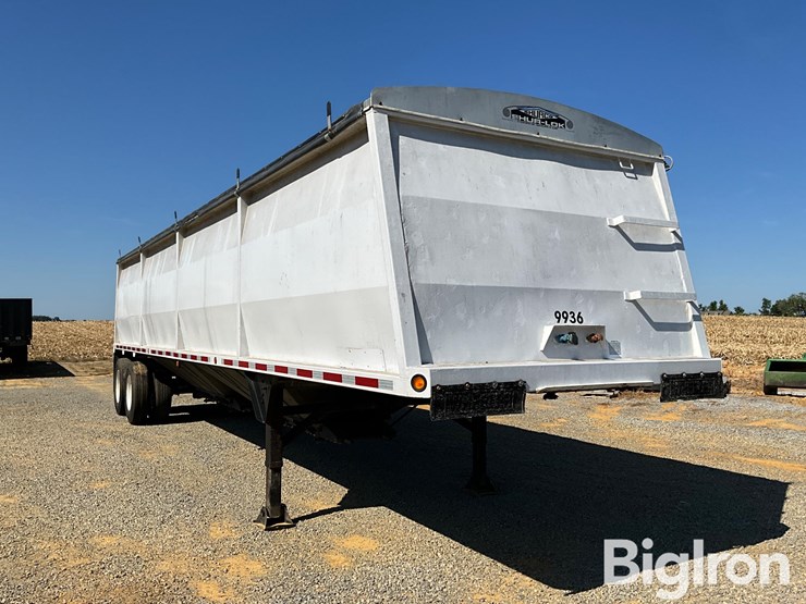 2000-wheeler-36'-t/a-steel-grain-trailer-image-3