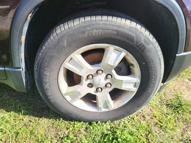 gmc-acadia-slt-image-29