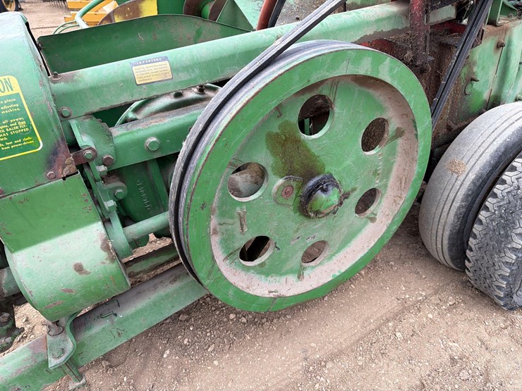 john-deere-24t-image-21