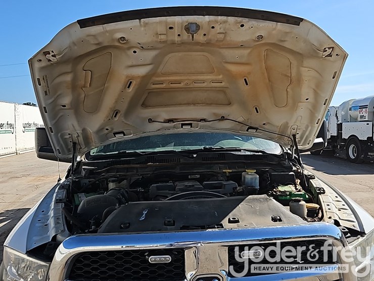 dodge-ram-5500-image-40