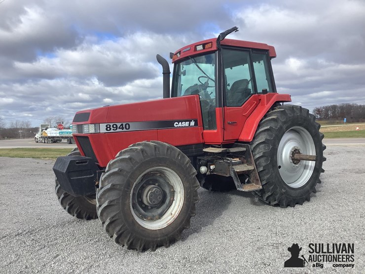 1998-case-8490-mfwd-tractor-image-1