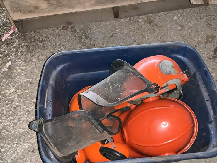 #555-•-safety-hard-hats-image-2