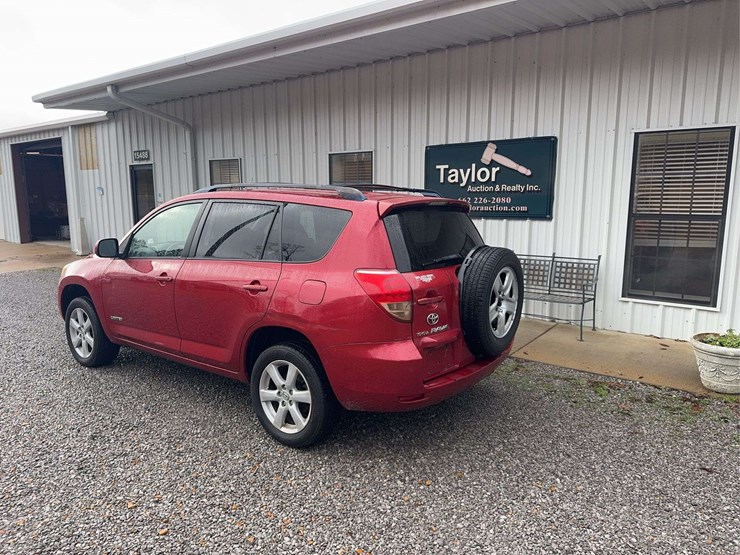 2006-toyota-rav4-image-3