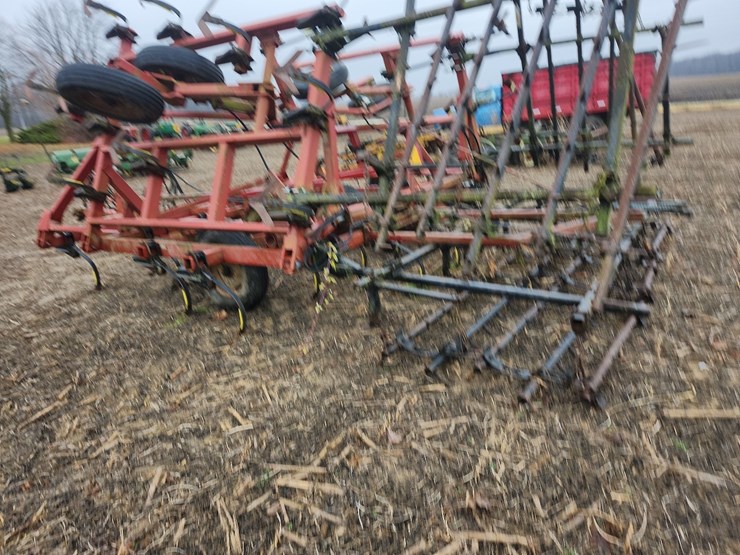 case-ih-4800-image-5