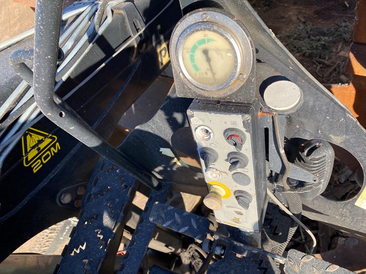 #205-•-2004-sterling-grapple-truck-(has-wi-title)-(chetek,-wi)-image-44