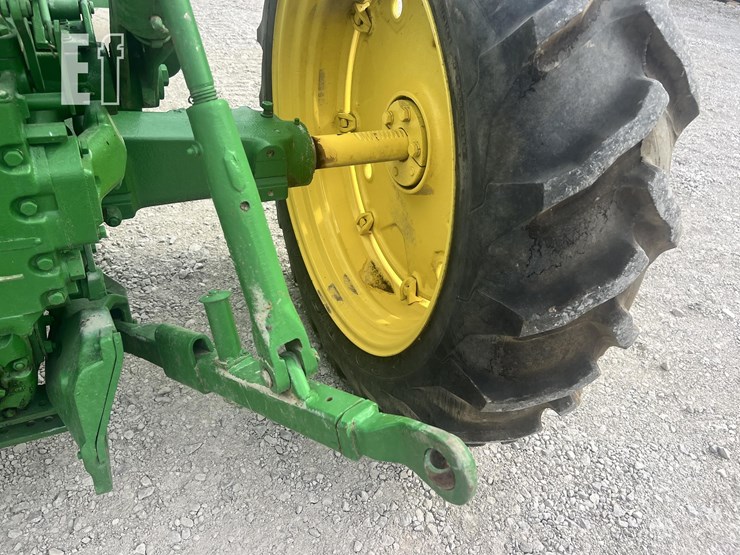 john-deere-530-image-28