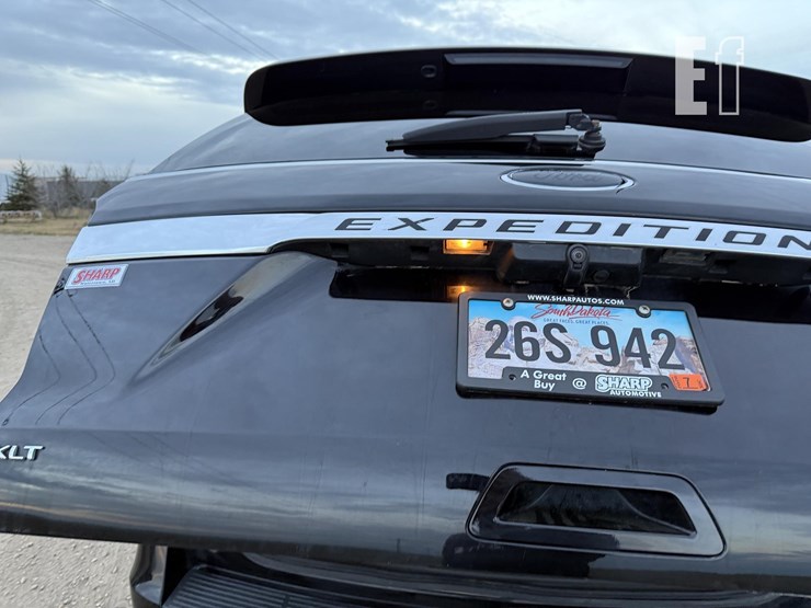 2019-ford-expedition-xlt-image-17