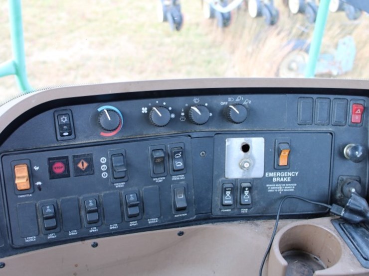 john-deere-4700-image-16
