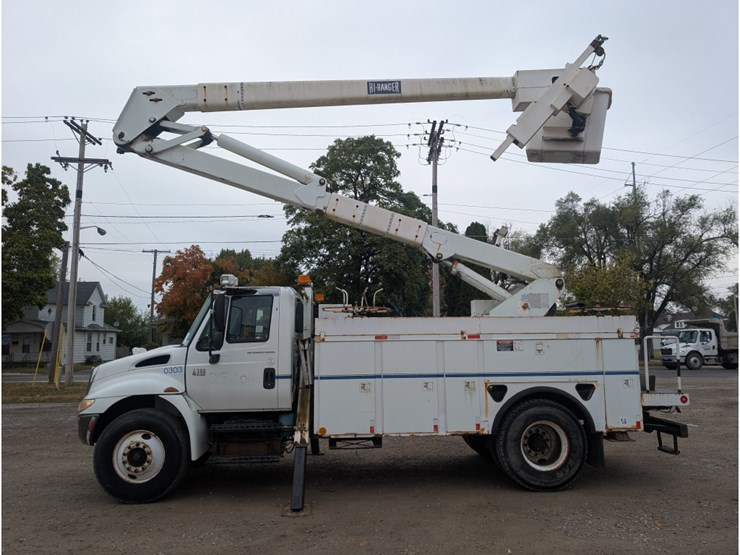 international-durastar-4300-image-2