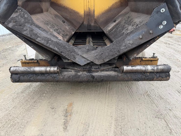 2015-caterpillar-ap-555e-image-9