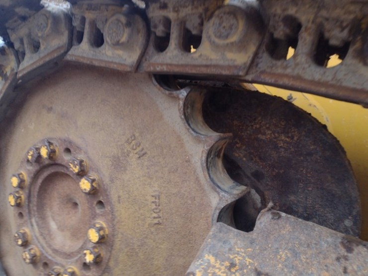 deere-650j-lt-image-31