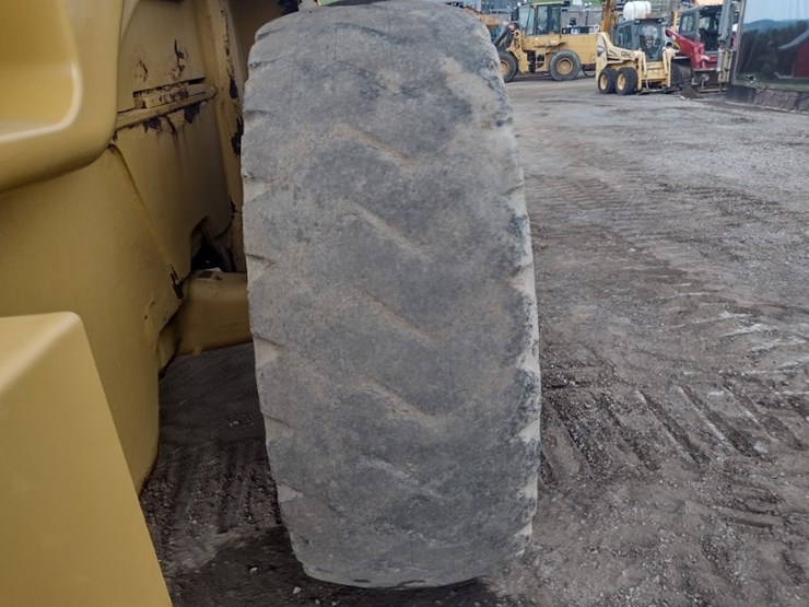 caterpillar-924g-image-22