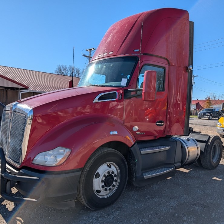 2019 KENWORTH T680