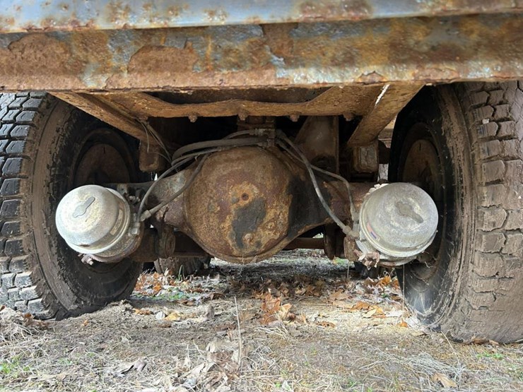 #1427-•-1989-autocar-flatbed-truck-image-22