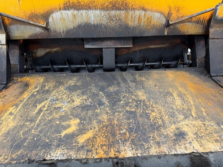 leeboy-1000f-image-12