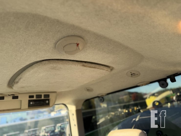 john-deere-r4038-image-32