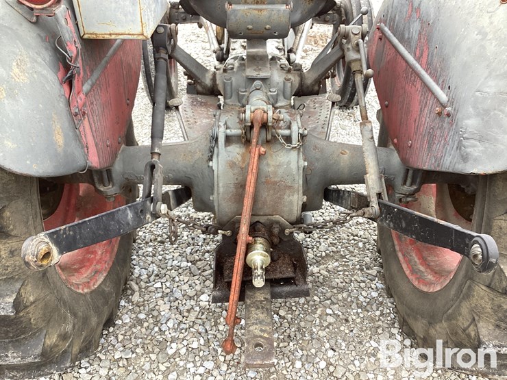 ferguson-t030-2wd-tractor-image-17