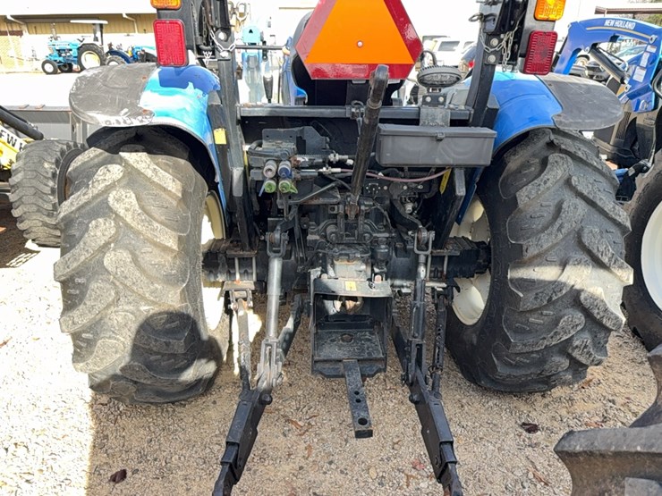 new-holland-workmaster-105-image-24