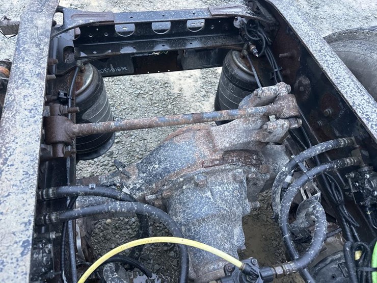 2014-international-prostar-image-57