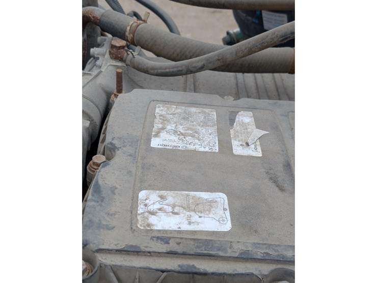 2015-freightliner-114sd-image-22