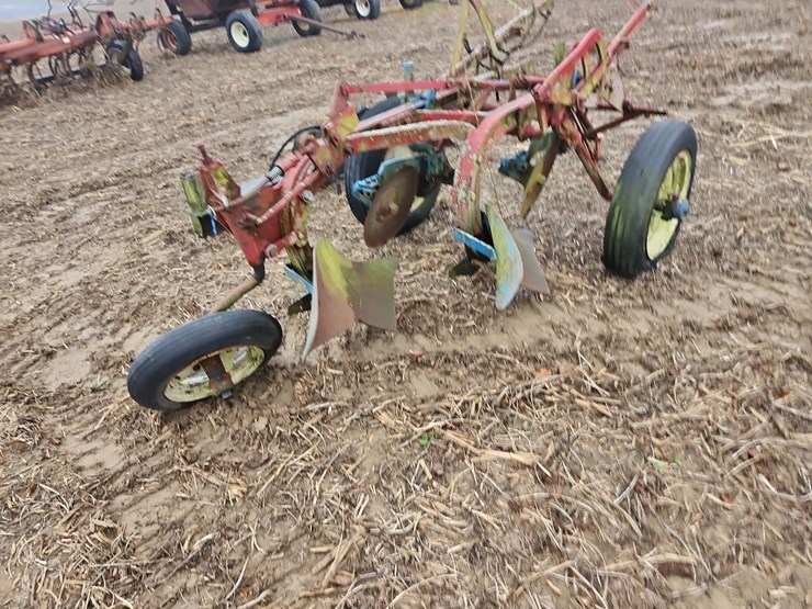 little-genius-plow,-2btm-image-3