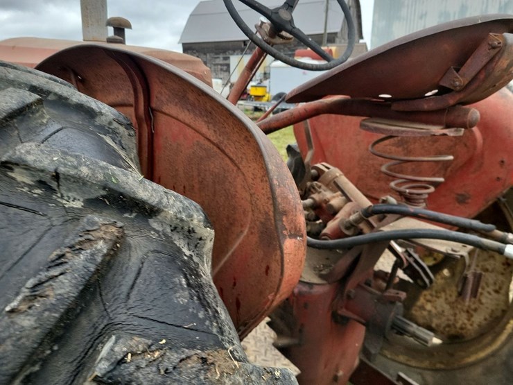 massey-ferguson-44-image-21