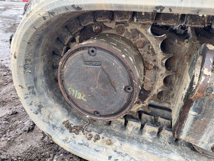 2020-bobcat-e42-image-15