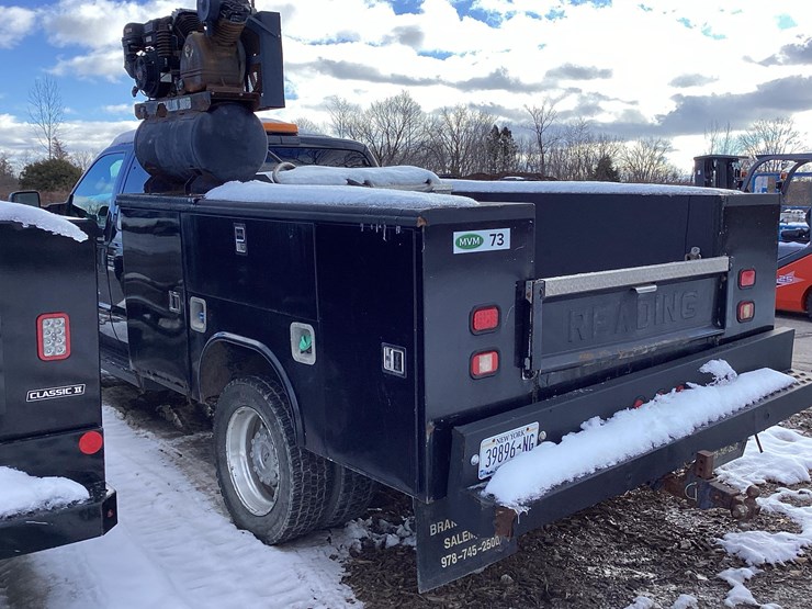 2015-ford-f550-image-7