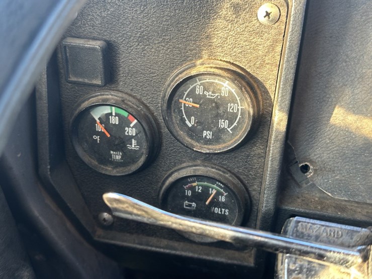 mack-rd688s-image-33