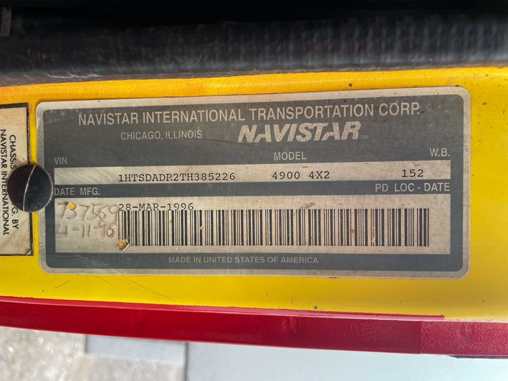 international-4900-image-79