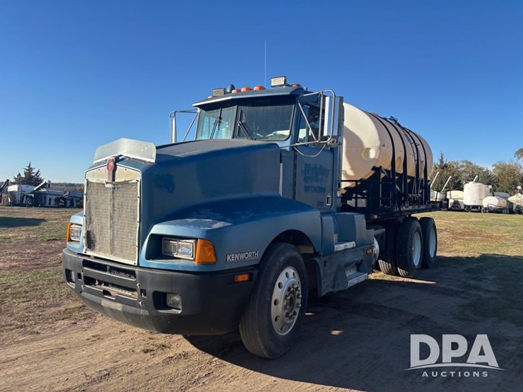 kenworth-t600-image-17