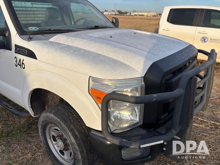 ford-f250-xl-image-38