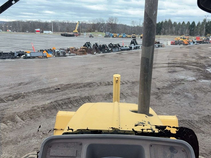 caterpillar-416c-image-22