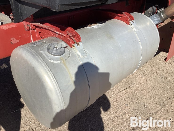 peterbilt-377-image-17