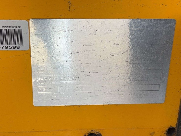 2015-jcb-930-image-36