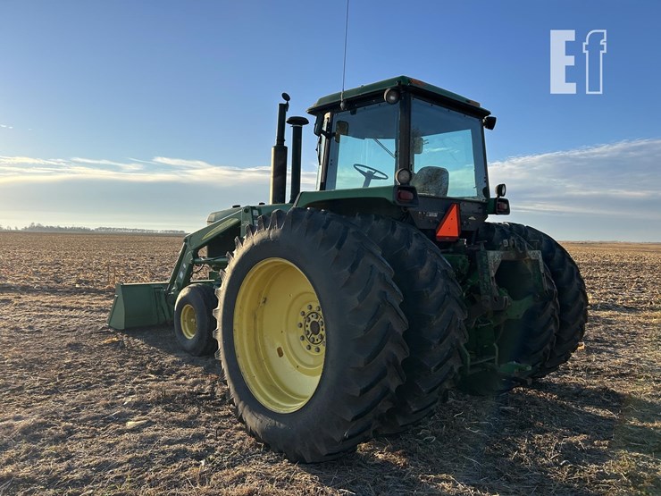 1983-john-deere-4650-image-3