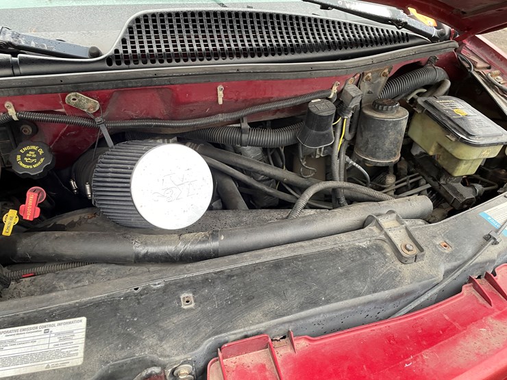 1999-chevy-3500-image-39