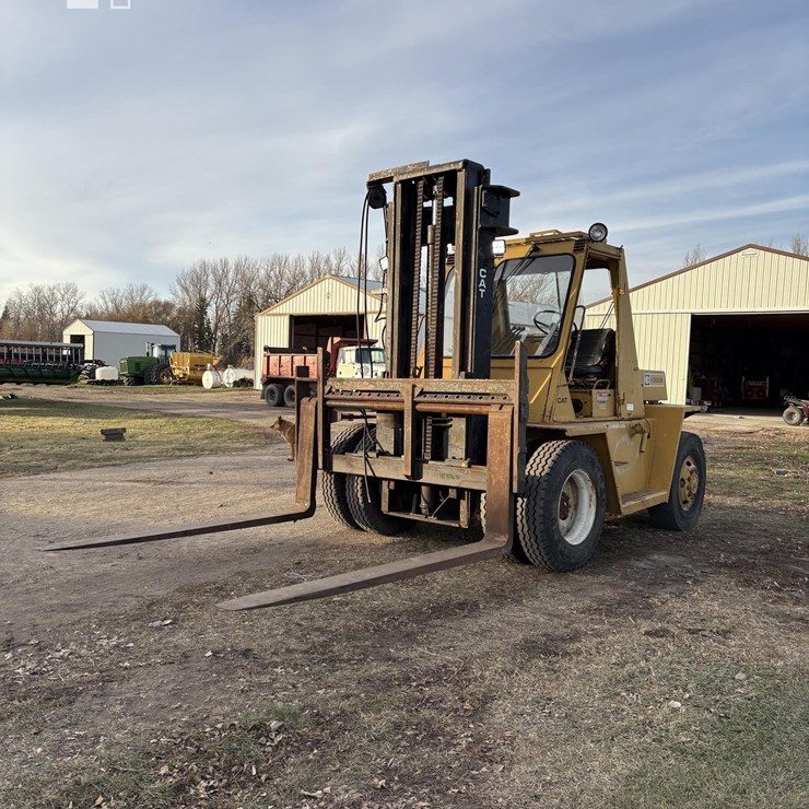 1968 CATERPILLAR V200B