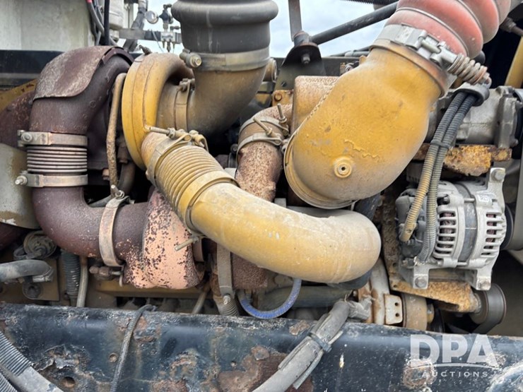 peterbilt-378-image-42