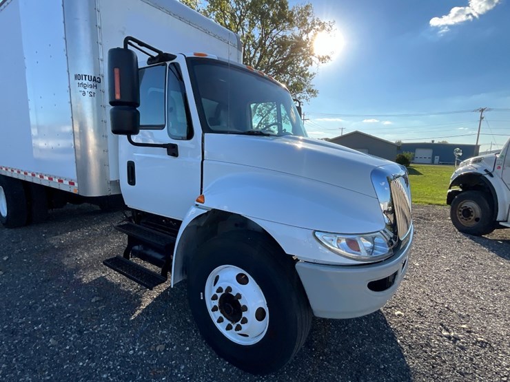 international-durastar-4300-image-6