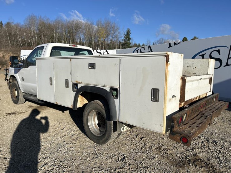 2011-ford-f350-image-3