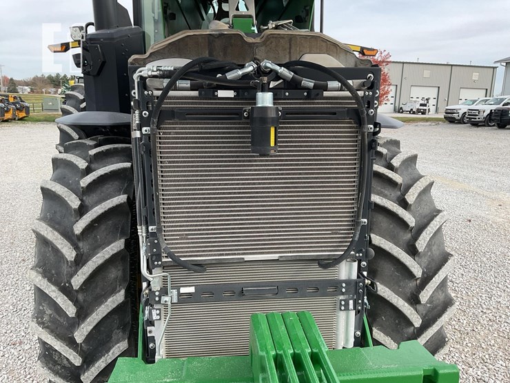 john-deere-8r-250-image-49