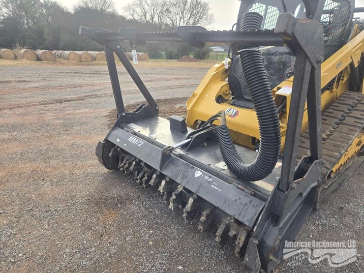 bradco-mm72-72"-hyd-brush-mulching-head-image-1